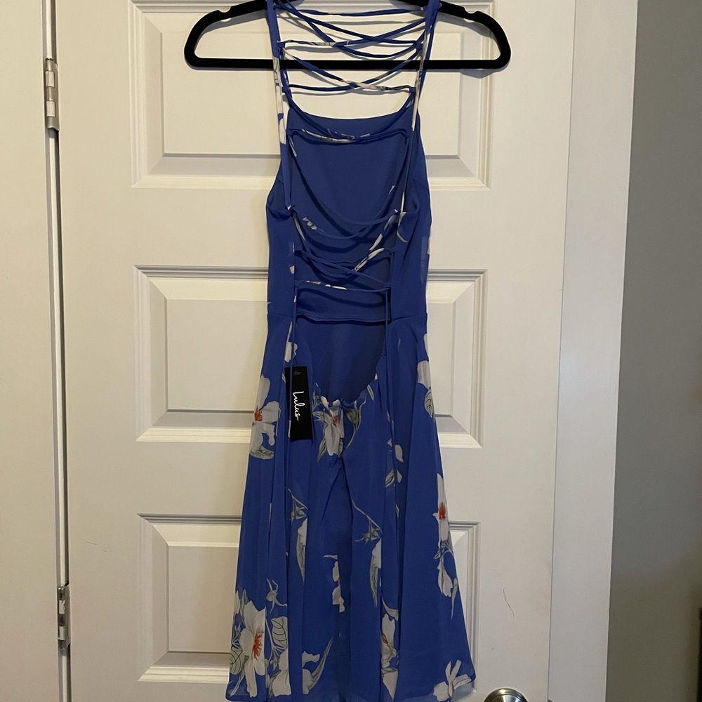 Lulus Lace up back dress